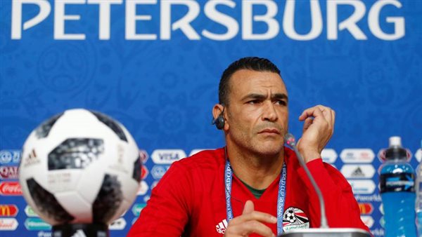 عصام الحضري