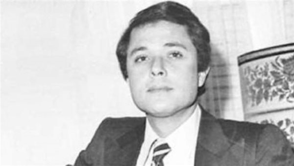 محمود عبد العزيز