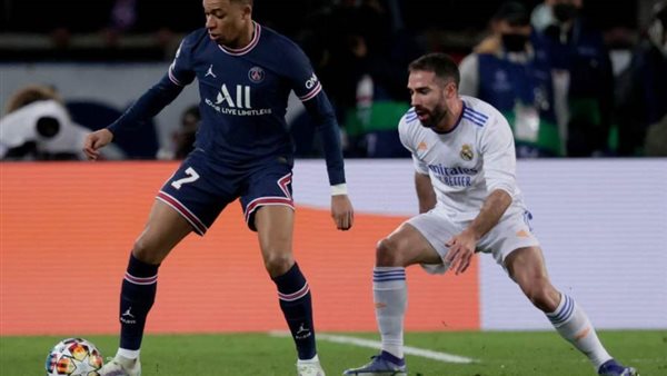 كيليان مبابي أمام