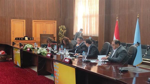 محافظ البحر الاحمر