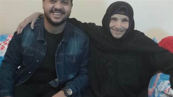 محرر تحيا مصر برفقة