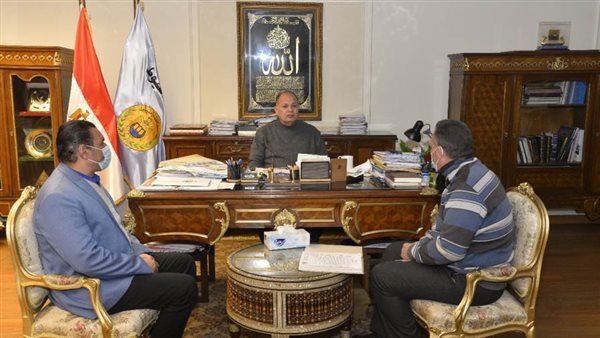 محافظ أسيوط