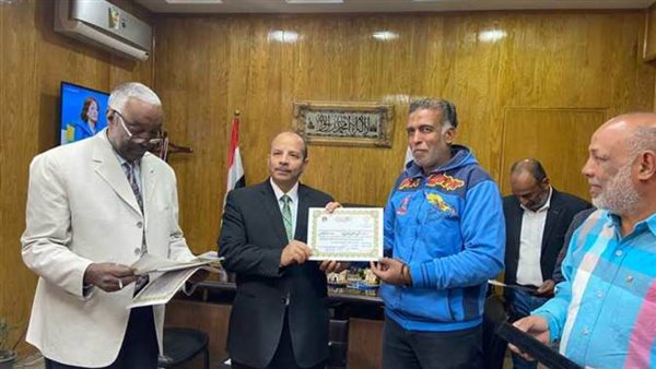 تكريم التربية والتلعيم