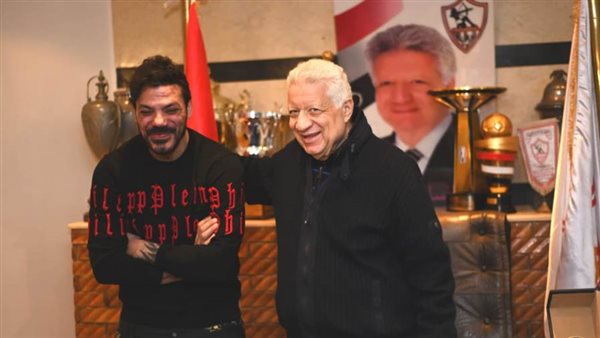 عمرو زكي ومرتضى منصور