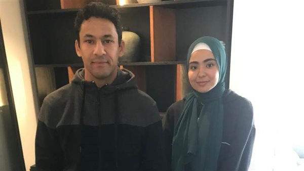 علي قاسم ومحررة تحيا