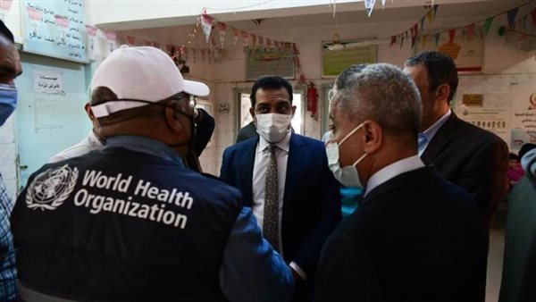 نائب محافظ قنا يدشن