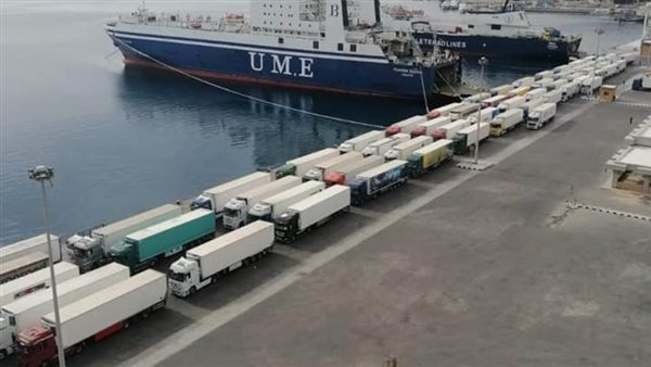 تداول 1525 طن بضائع