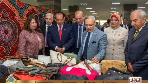 رئيس جامعة طنطا يفتتح