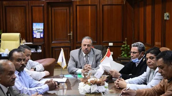 سكرتير عام يترأس