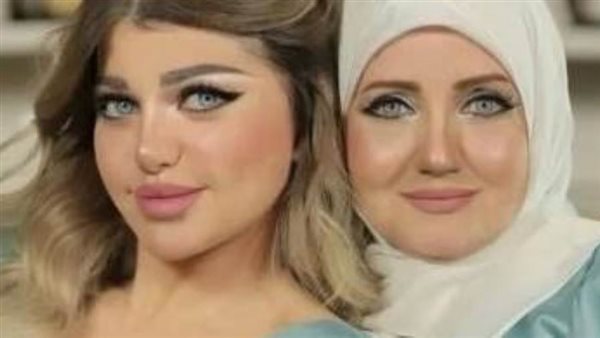 ياسمين الخطيب ووالدتها