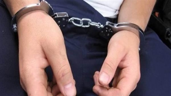 القبض على مدير مخزن