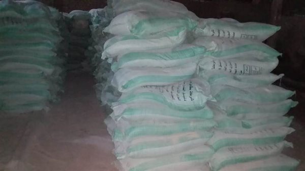 ضبط 40 طن دقيق فاخر