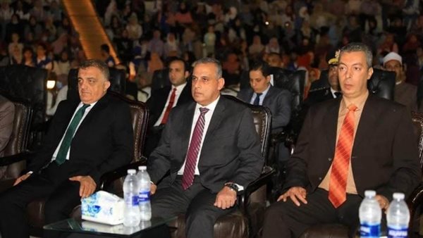 محافظ سوهاج يشهد