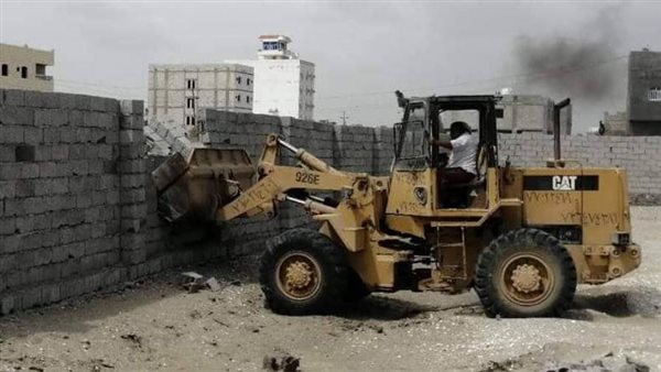 تنفيذ إزالات عاجلة