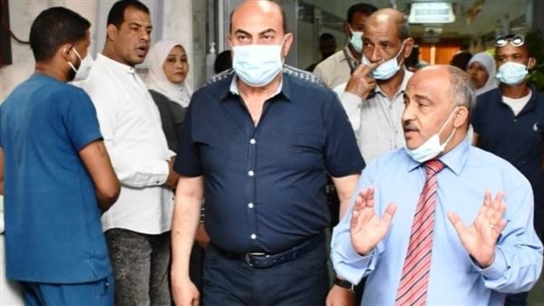 محافظ أسوان يطلع