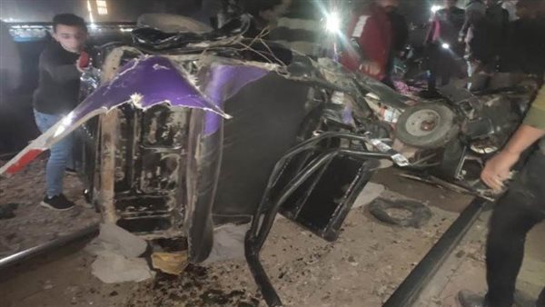 إصابة ٣ أشخاص فى