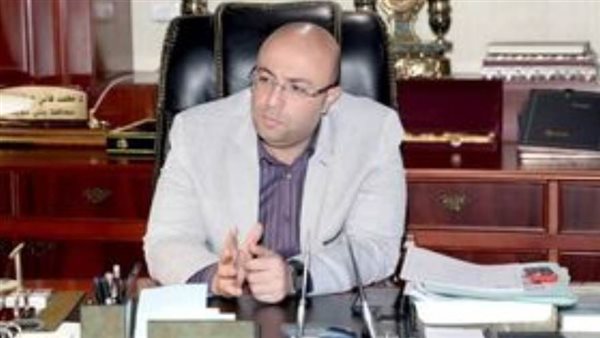 محافظ بني سويف يواصل