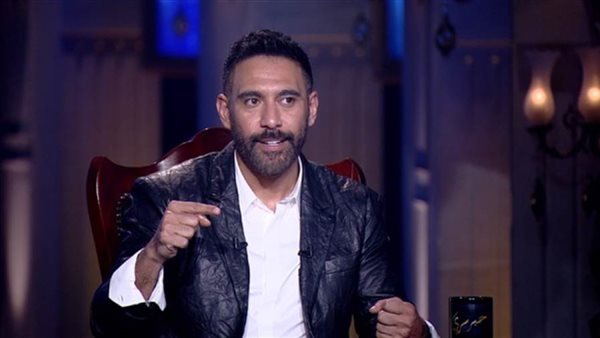 عمرو مصطفى برنامج