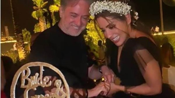 مروان خوري وخطيبته