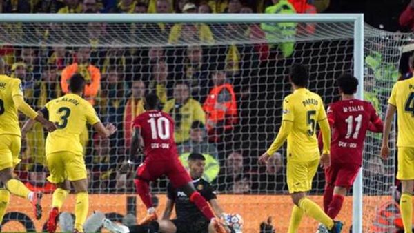 ليفربول يصعد إلى