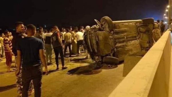 مصرع شخصين وإصابة