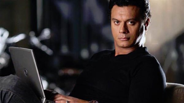 عباس أبو الحسن