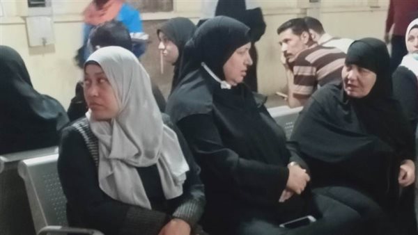 الصورة الاولى لوالدة