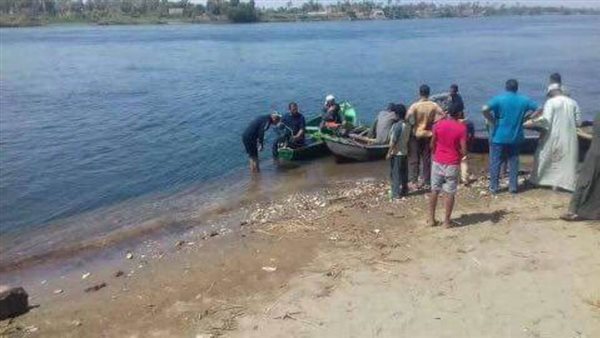 مصرع طفلة غرقا بترعة