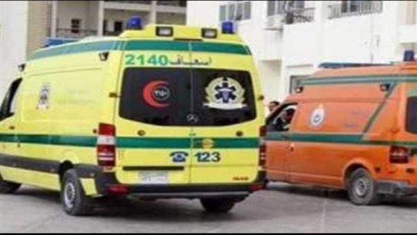 إصابة أربعة أشخاص