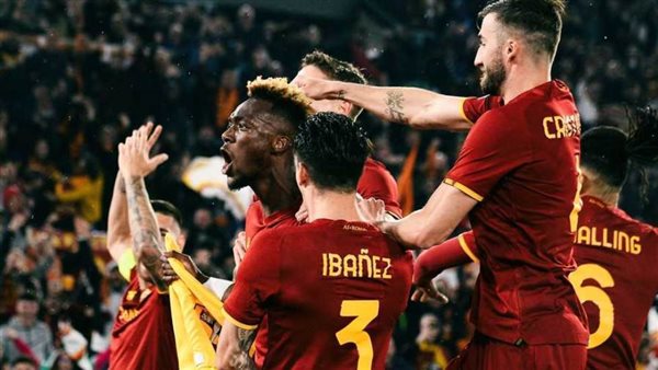 روما الإيطالي بطلا