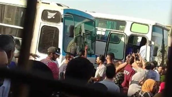 مصرع سيدة دهسا أسفل