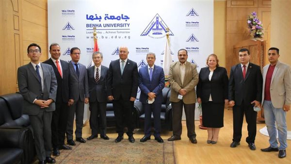 رئيس جامعة بنها يستقبل