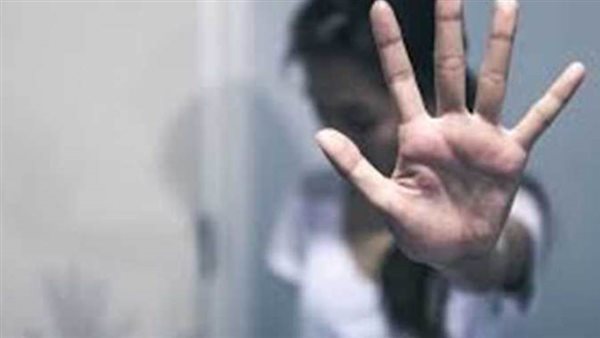 هتك عرض طالبة