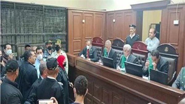 وفاة قاضي محاكمة