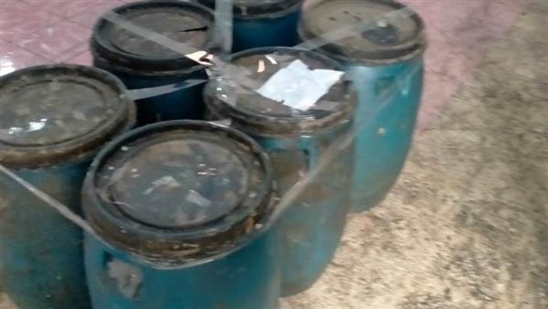 ظبط 11 طن أغذية متنوعة