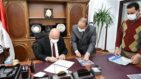 محافظ قنا يعتمد نتيجة