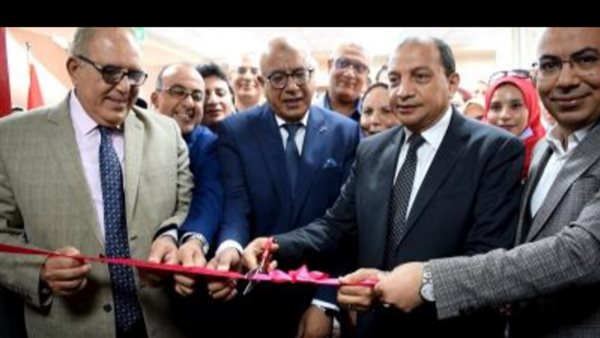 بالفيديو.. رئيس جامعة