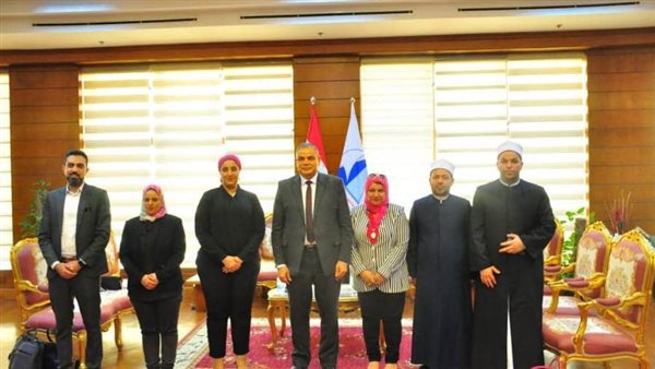 قومي المرأة يدشن