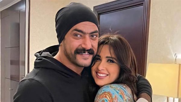 ياسمين عبد العزيز