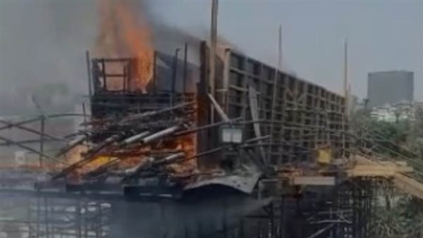 حريق فى مشروع كوبري