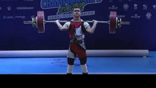 لاعب سويفي يفوز بالمركز