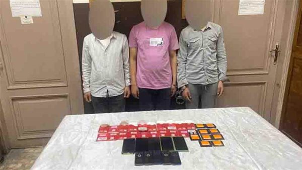 المتهمين عقب ضبطهم