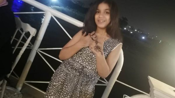 الطفلة ألاء