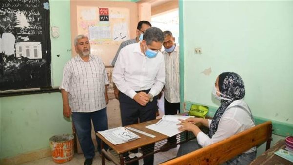 محافظ الغربية يتفقد