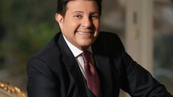 هاني شاكر يعلن استقالته