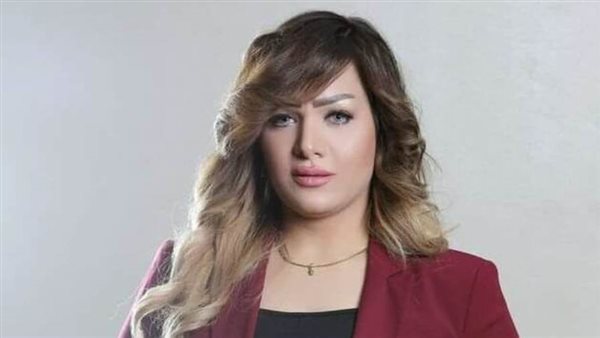 المذيعة شيماء جمال