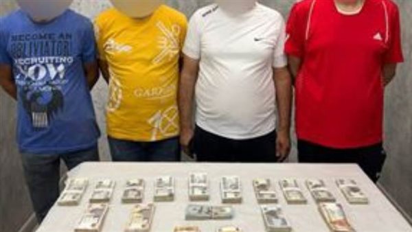 المتهمين عقب ضبطهم