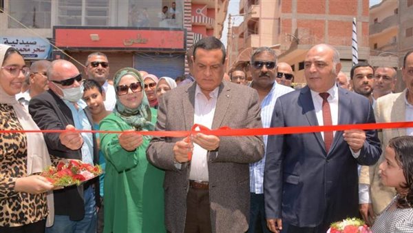 محافظ البحيرة يتفقد