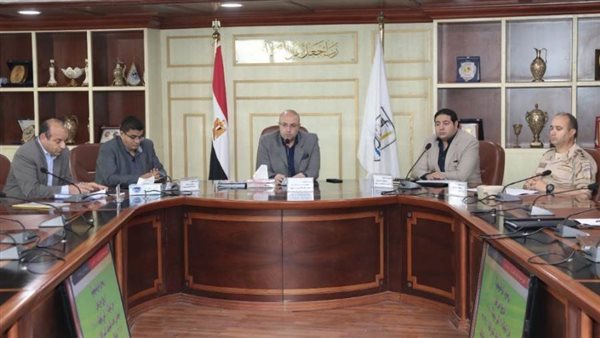 الموافقة على 34 طلب