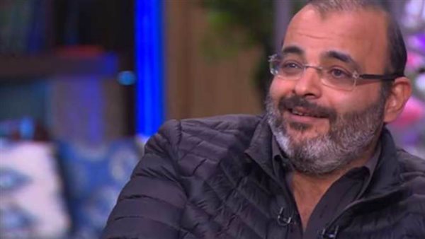 أيمن بهجت قمر